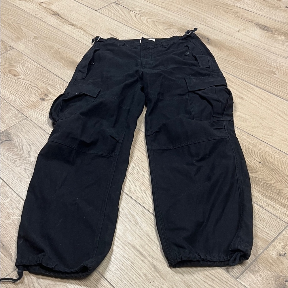 Aritzia Tna  Supply Cargo Black Flare Pants